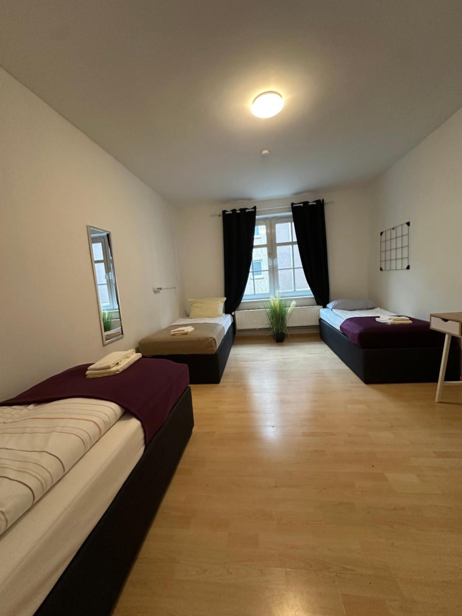 City Apartments Direkt Am Hauptbahnhof - Perfekt Fuer Pendler Und Monteure Neumuenster Exterior photo